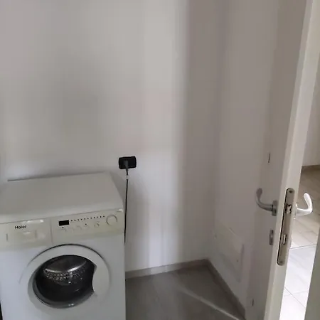 Splendido Con Vista Su San Marino Sul Mare Di Miramare Appartement Rimini