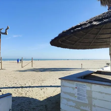 Splendido Con Vista Su San Marino Sul Mare Di Miramare Daire Rimini